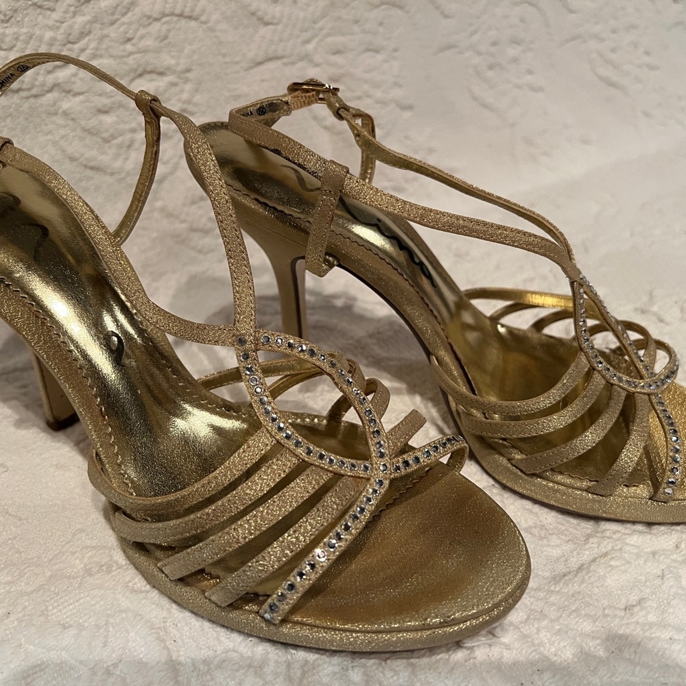 Gold Heels with Rhinestones - Picture 7 of 8